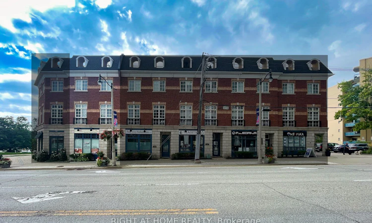 10-120 Bronte Road