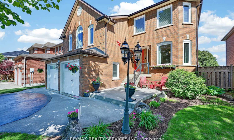 150 Royal Valley Drive