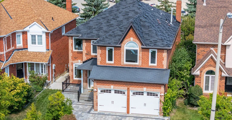 5217 Fallingbrook Drive, Mississauga, ON, L5V 1N7 - 2