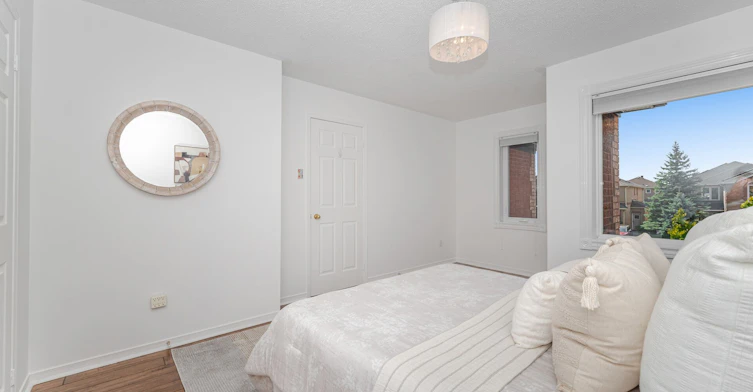 5217 Fallingbrook Drive, Mississauga, ON, L5V 1N7 - 39