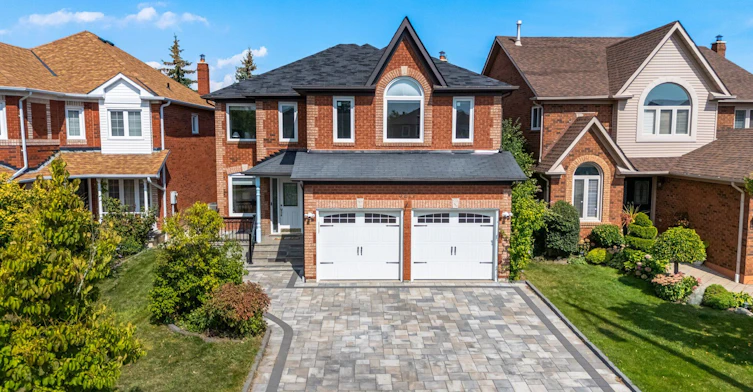 5217 Fallingbrook Drive, Mississauga, ON, L5V 1N7 - 3