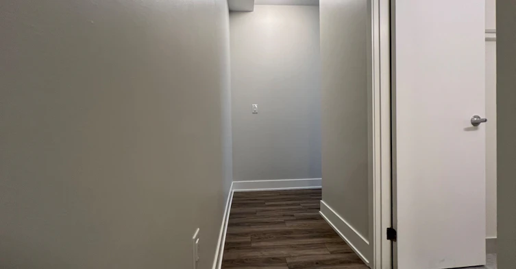 140-62 Dixfield Drive, Toronto, ON, M9C 3W1 - 4