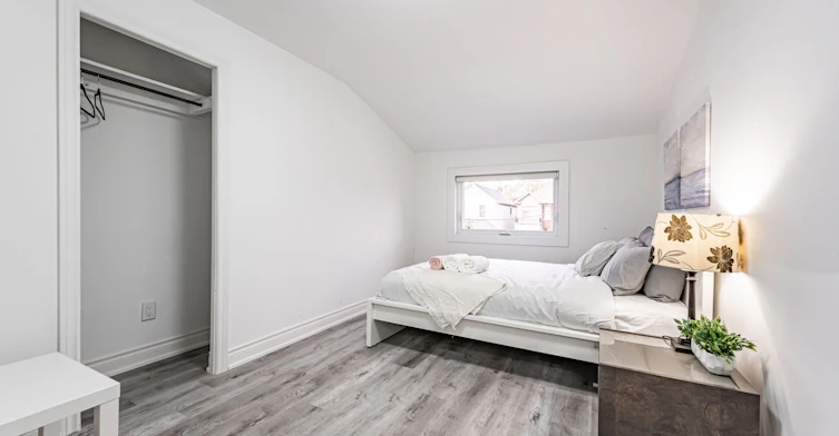 132 Twenty Second Street, Toronto, ON, M8V 3M4 - 8