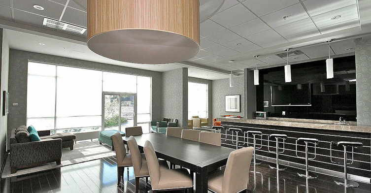 211-215 Queen Street E, Brampton, ON, L6W 0A9 - 29