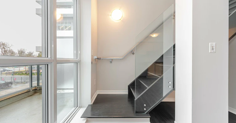 211-215 Queen Street E, Brampton, ON, L6W 0A9 - 16