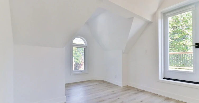 3-45 Brock Avenue, Toronto, ON, M6K 2K9 - 3