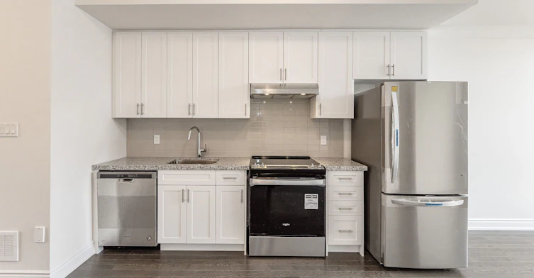 Main-23 Blackstone Street, Toronto, ON, M6L 0A5 - 6