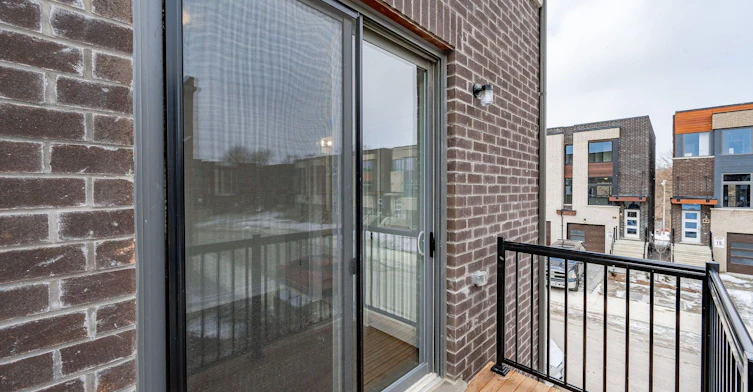 Main-23 Blackstone Street, Toronto, ON, M6L 0A5 - 11