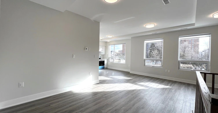 102-62 Dixfield Drive, Toronto, ON, M9C 3W1 - 4
