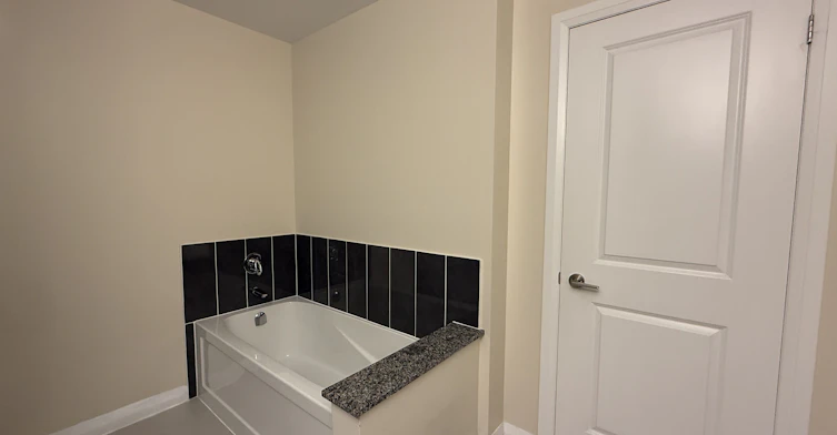 109-55 Eglinton Avenue W, Mississauga, ON, L5R 3P5 - 34