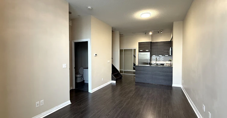 109-55 Eglinton Avenue W, Mississauga, ON, L5R 3P5 - 9