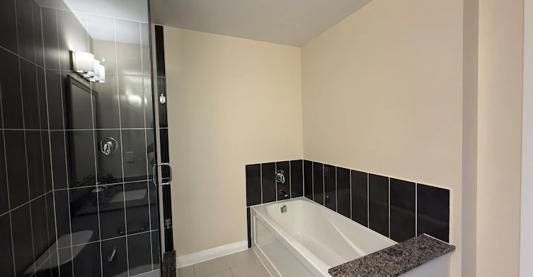109-55 Eglinton Avenue W, Mississauga, ON, L5R 3P5 - 32