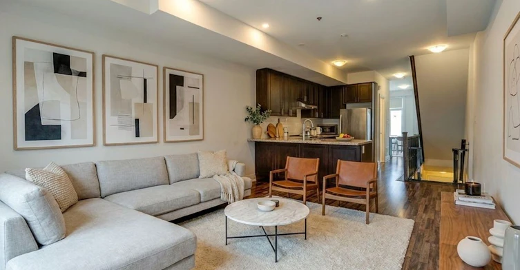 Upper-59 Creekbank Road, Toronto, ON, M6L 0A4