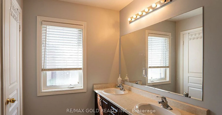 1-11 Vanderpool Crescent, Brampton, ON, L6P 3W7 - 13