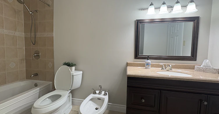 966 Lovingston Crescent, Mississauga, ON, L4W 3S7 - 16