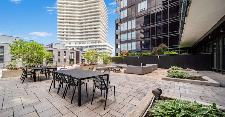 711-4208 Dundas Street W, Toronto, ON, M8X 1Y6 - 22