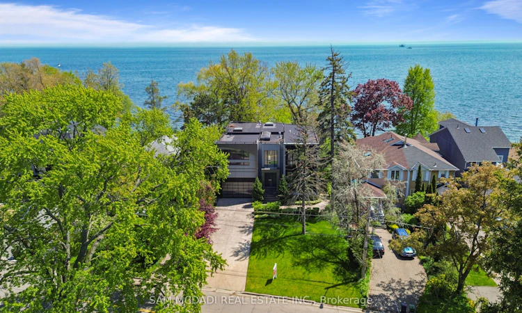 67 Lake Promenade N/A