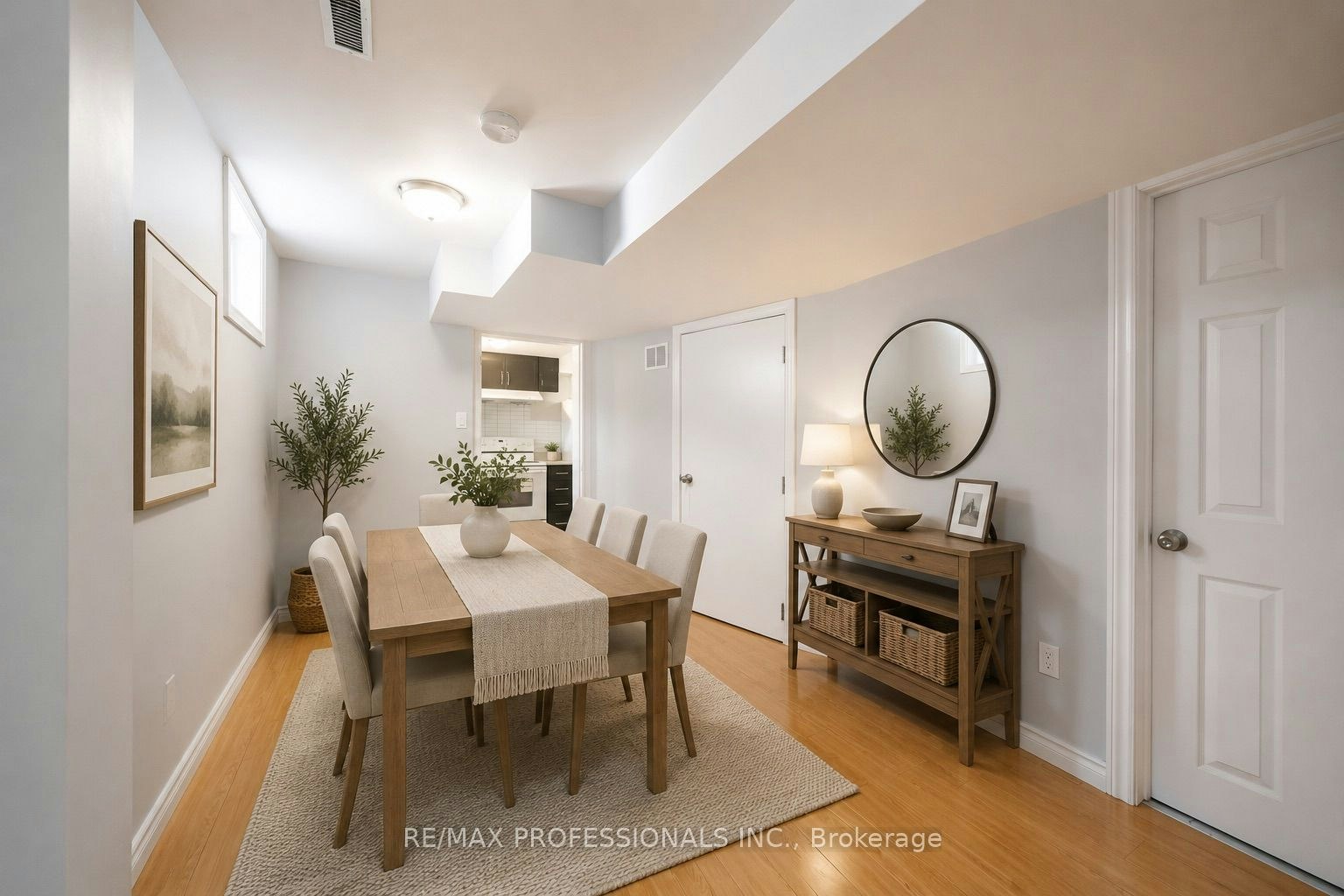 Bsmt-35A Bowie Avenue, Toronto, ON, M6E 2P2 - 4