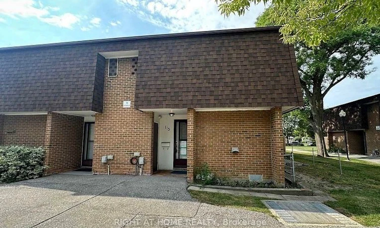 115-16 Litchfield Court