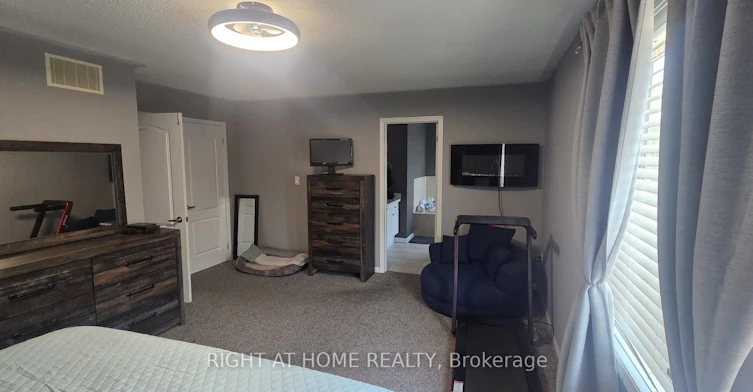 675 Hood Terrace, Milton, ON, L9T 0G9 - 16