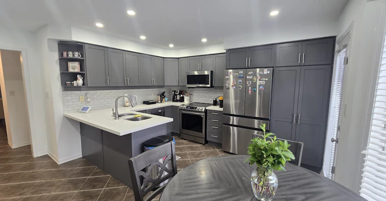 675 Hood Terrace, Milton, ON, L9T 0G9 - 2