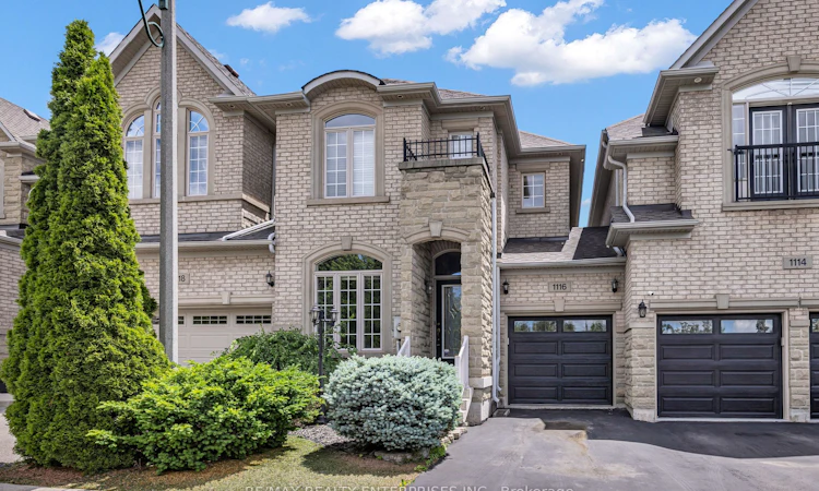 1116 Woodington Lane