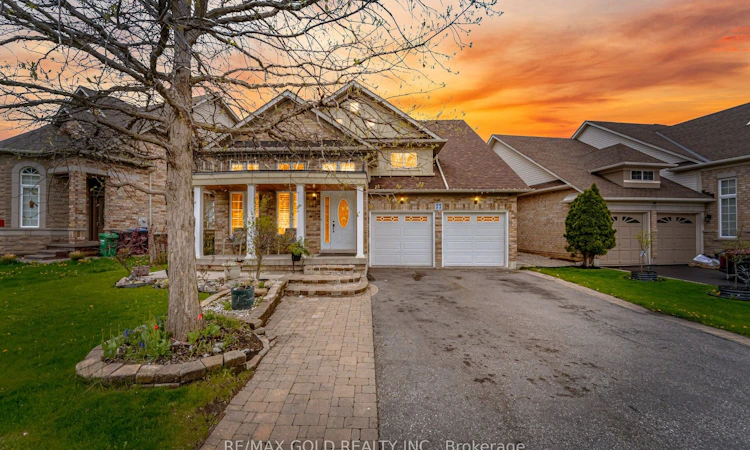77 Trailside Walk
