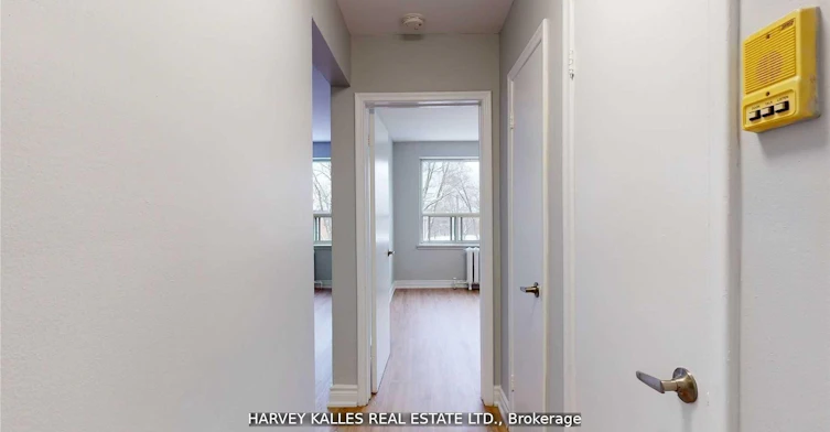 B7-31 Clearview Heights, Toronto, ON, M6M 2A2 - 11