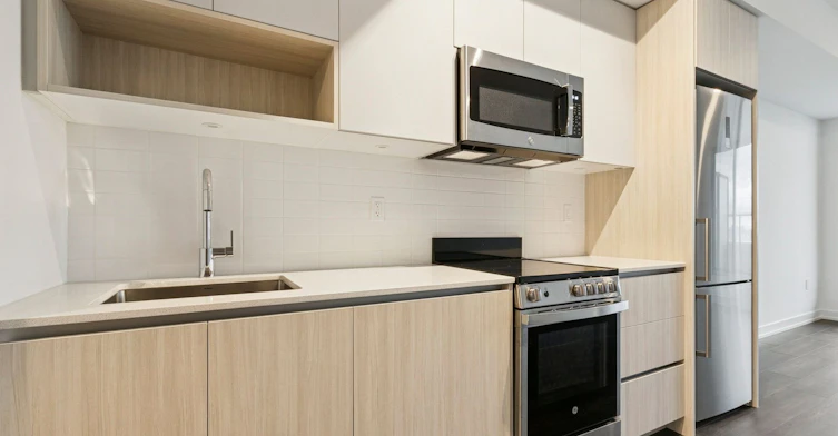 512-801 The Queensway N/A, Toronto, ON, M8Z 6A8 - 15