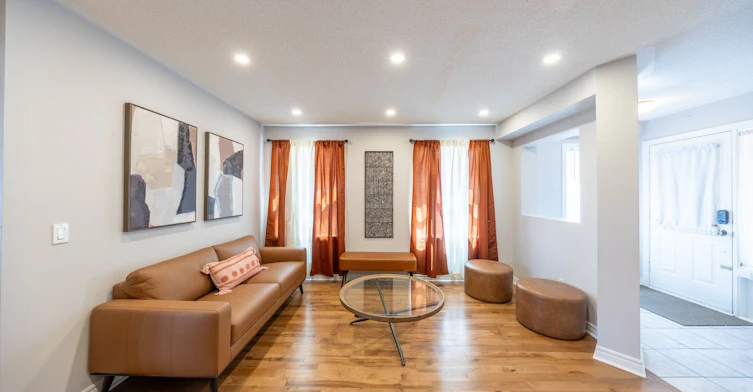 2299 Yorktown Circle, Mississauga, ON, L5M 5Y1 - 4