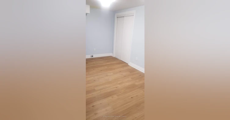 4 Continental Road W, Brampton, ON, L7A 2H5 - 8