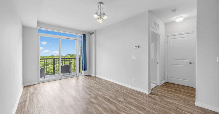 708-3563 Lake Shore Boulevard W, Toronto, ON, M8W 0A3 - 4