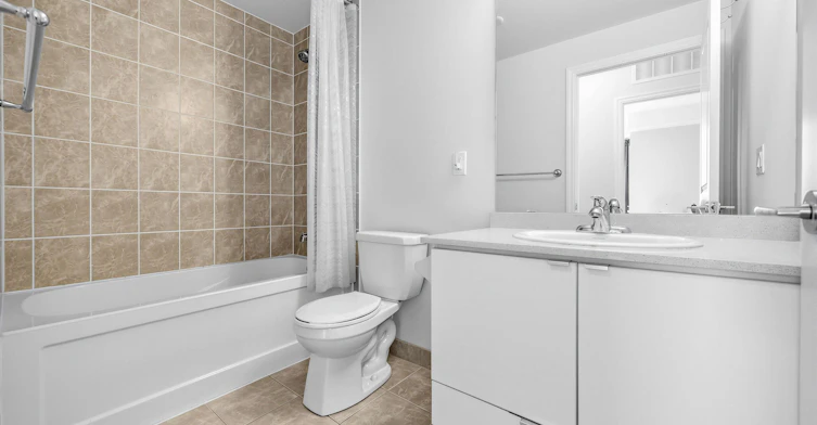 708-3563 Lake Shore Boulevard W, Toronto, ON, M8W 0A3 - 17