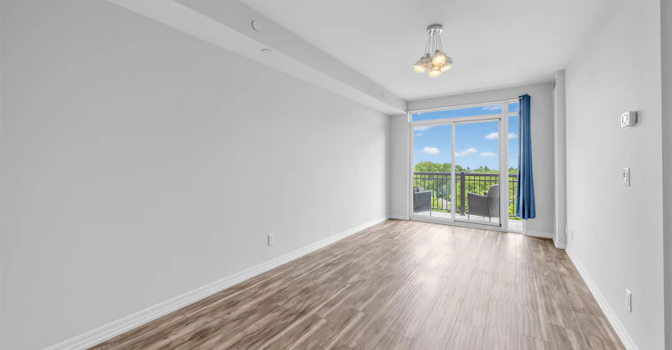 708-3563 Lake Shore Boulevard W, Toronto, ON, M8W 0A3 - 3