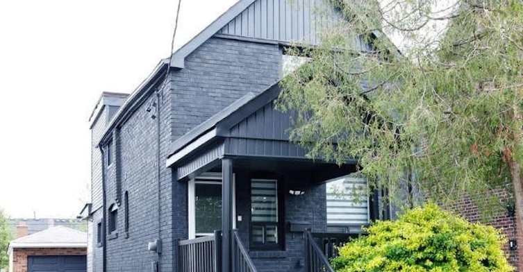 77 Hatherley Road, Toronto, ON, M6E 1V8