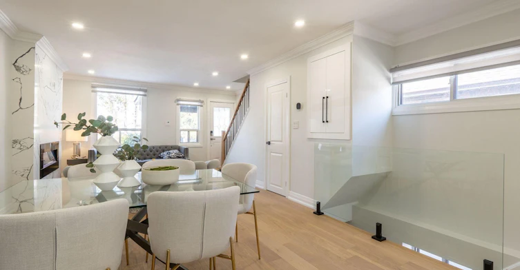 77 Hatherley Road, Toronto, ON, M6E 1V8 - 8