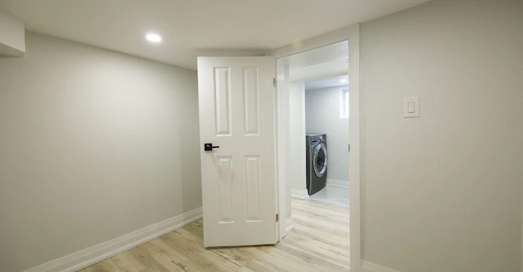 77 Hatherley Road, Toronto, ON, M6E 1V8 - 27