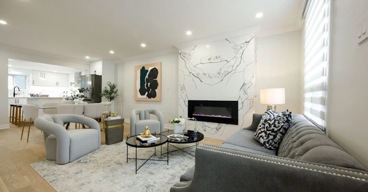 77 Hatherley Road, Toronto, ON, M6E 1V8 - 2