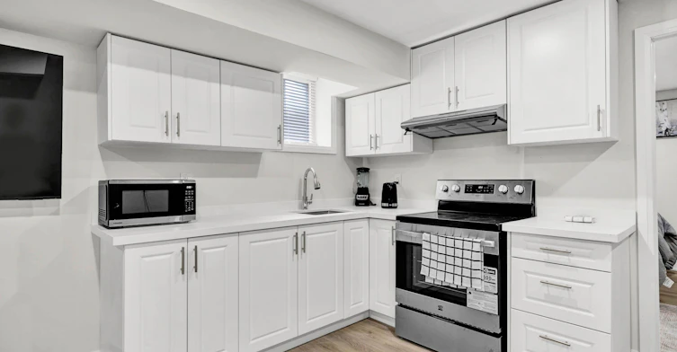 Unit B-448 Dougall Avenue, Caledon, ON, L7C 4A6 - 8