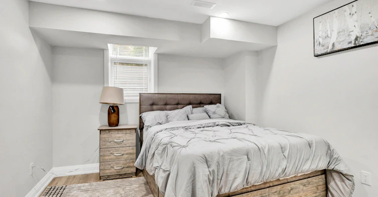Unit B-448 Dougall Avenue, Caledon, ON, L7C 4A6 - 10