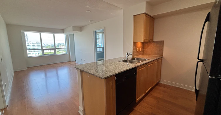 839-35 Viking Lane, Toronto, ON, M9B 0A2 - 7