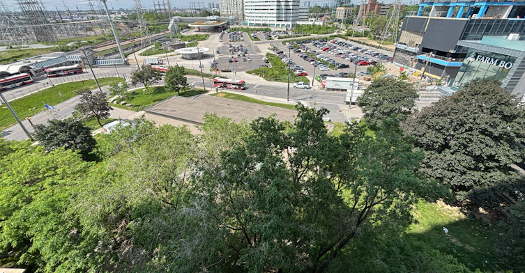 839-35 Viking Lane, Toronto, ON, M9B 0A2 - 45