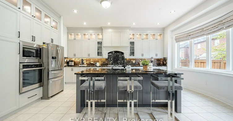 Main-448 Dougall Avenue, Caledon, ON, L7C 4A6 - 12