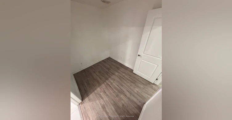 4 Bachelor Street, Brampton, ON, L7A 5B1 - 2