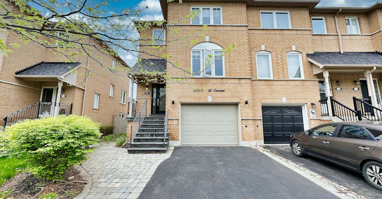 2547 Gill Crescent, Oakville, ON, L6H 6R8
