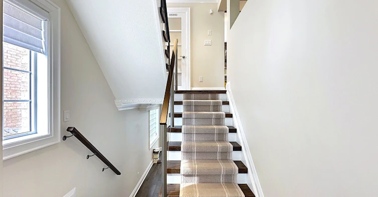 2547 Gill Crescent, Oakville, ON, L6H 6R8 - 2