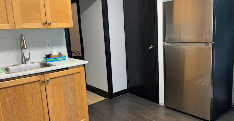 49 Arcadian Circle, Toronto, ON, M8W 2Z4 - 4