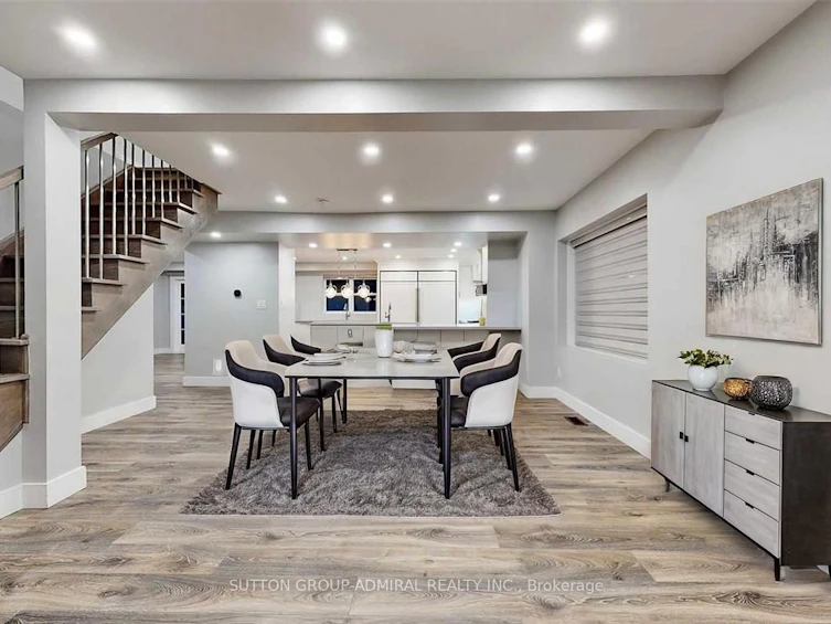 5 Donnybrook Lane, Toronto, ON, M9A 2V2 - 3