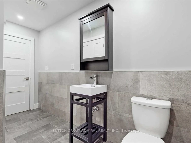 5 Donnybrook Lane, Toronto, ON, M9A 2V2 - 20