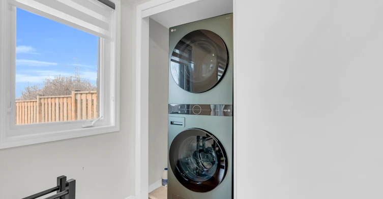 1801 Mitoff Place, Mississauga, ON, L4W 0E8 - 36